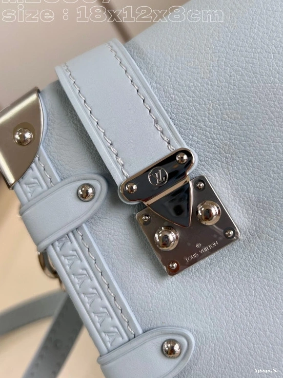 Trunk LOUIS VUITTON Side PM-18*12.5*8CM 0305